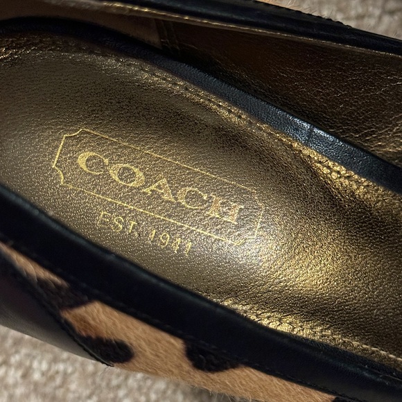 Beautiful Coach heels Leopard print. Size 7.5 - Picture 2 of 4